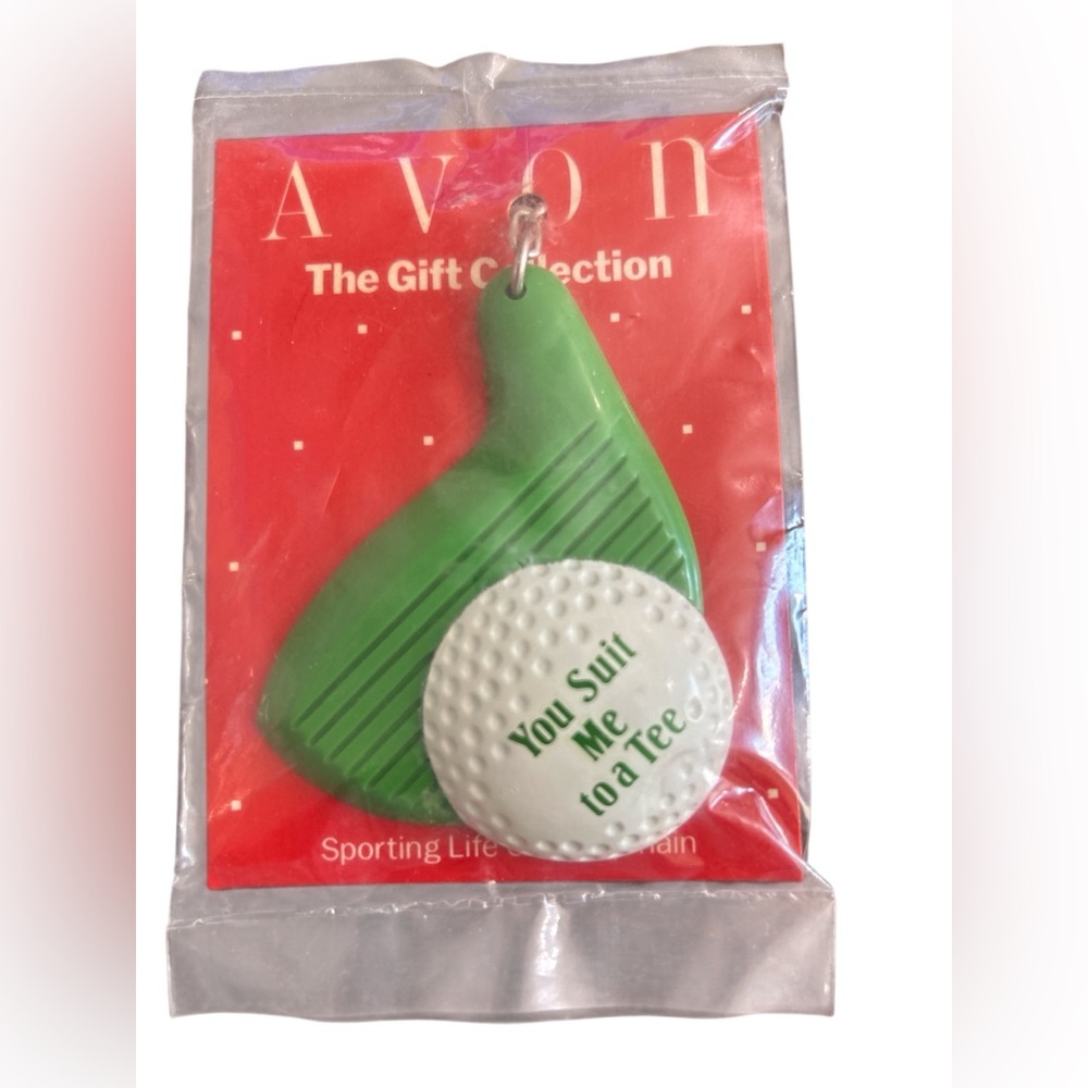NWOT Vintage Collectible Avon Golfer’s Key Ring